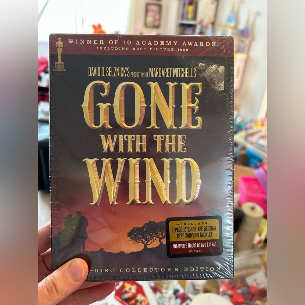 Gone with the wind 4-disc DVD set with souvenir booklet NEW